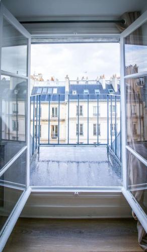 Studio FullEquiped 2person with balcony 17th