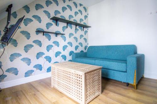 Studio FullEquiped 2person with balcony 17th