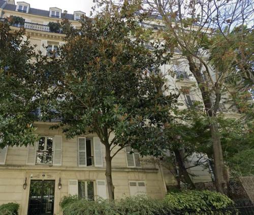Parisian Chic Retreat - Heart of Paris 1 BR