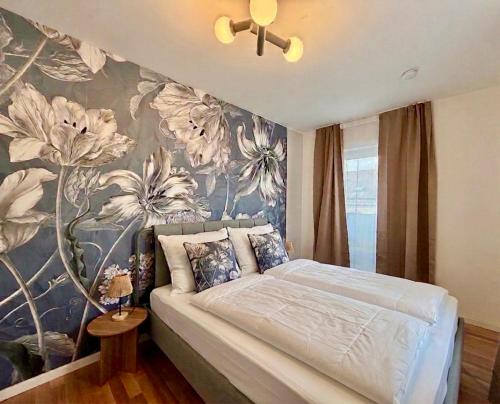 4-Room Long-Term Apartment with Free Parking
