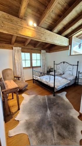 Altholz Chalet mit Garten und Fitnessraum in Söll