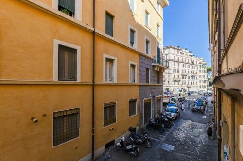 Castel st angelo apartment by Rome dream home