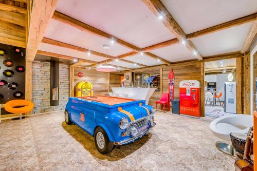 Luxury Chalet Chamonix with Pool & Sauna