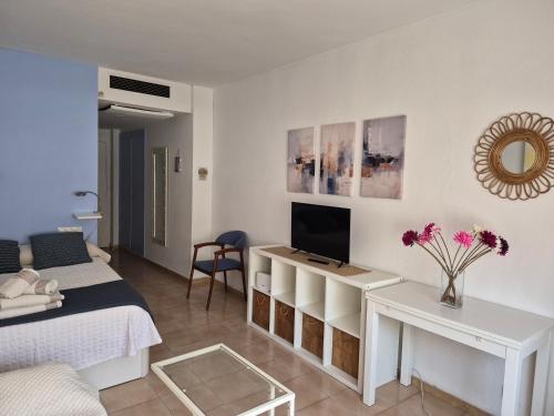 Apartamento estudio cerca de todo