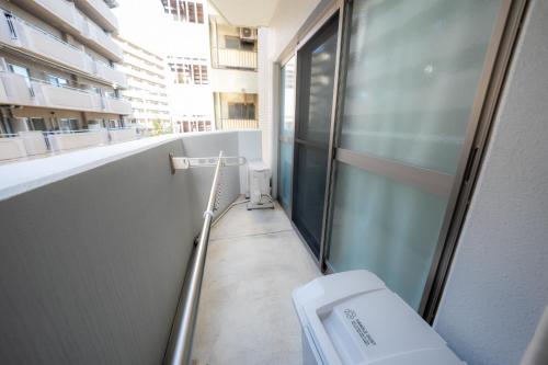 MAKI Residence九条-京セラドーム徒歩圏! 広い50平米 最大6名 4beds Near USJ Namba