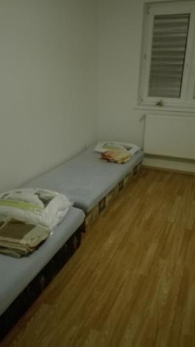 Posteľ alebo postele v izbe v ubytovaní HALEX 4