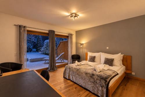 The Lodge by Mrs Miggins