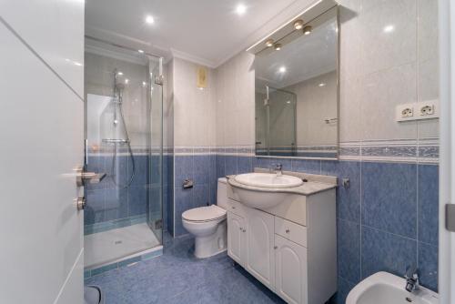 Apartment with Sunny Balcony - Take Care Malaga