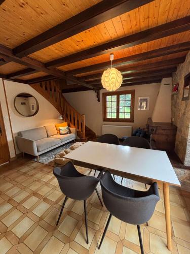 Cosy Alpine Chalet Near MorzineAvoriaz Sleeps 6