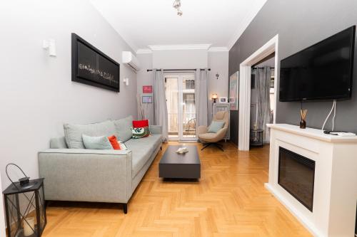 Downtown Charm Stylish apartment