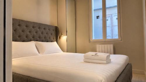 Le Marais Contemporary 1BR Apartment with Netflix