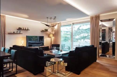 Peaceful Luxurious 3 Bedroom Apartment