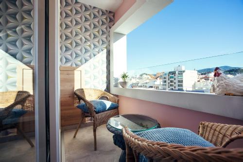 Rosa Picasso Birthplace Views with private Terrace