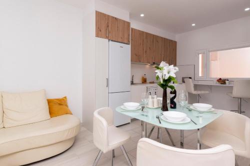 Tranquil 2 Bedroom Apartment