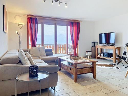 Apartment Grand Panorama C5 by Interhome