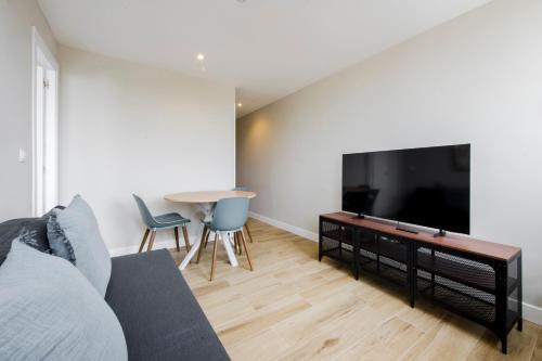 Apartamento para 8 junto a Plaza España