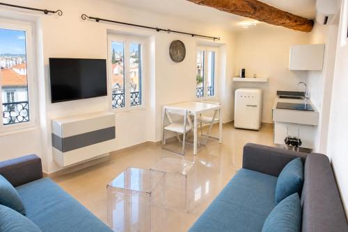 Cannes Marina by Connexion