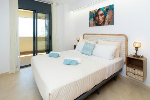 WELCS APARTAMENTO 492 EMP con piscina comunitaria