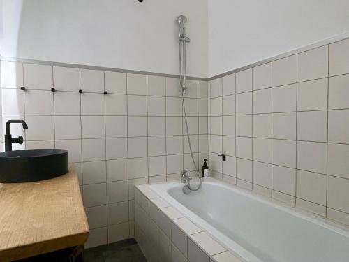 3 bedrooms, 8 people, air conditioning, Old Port Le Marcelo by Nocnoc