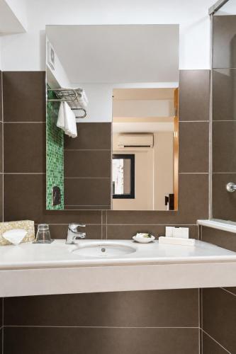 Lato Annex Boutique Rooms
