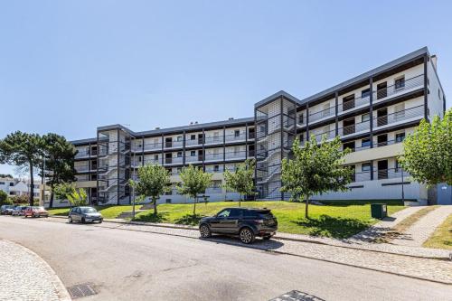 Marina Park | Outdoor Pool | Garage | Balcony
