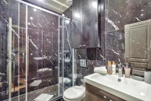 UrbanFlat 94 - Sublime Appartement Parisien Plein centre ville