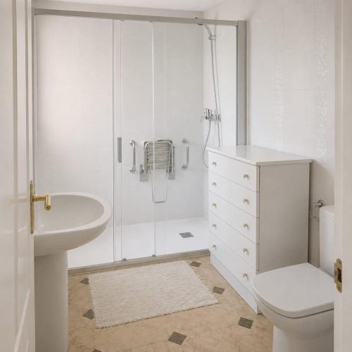 First Line Luxury Apartment