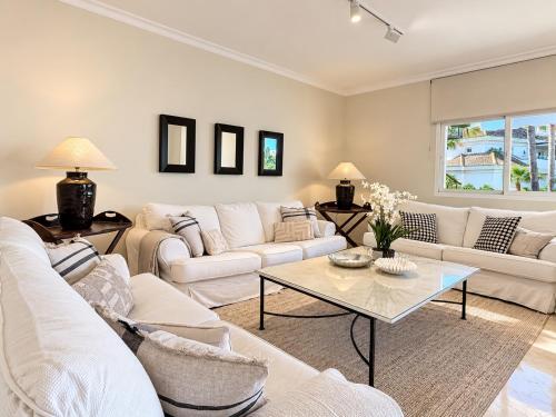 Costa del Sol Frontline Sea view penthouse