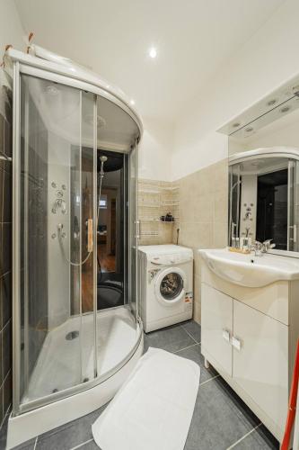 City Apartment near Belvedere