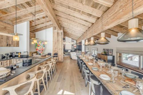 Charming Alpine Retreat in Val d Isère Self Check-in & Reserved Private Parking