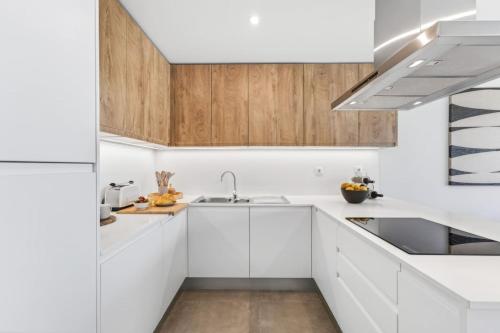 Ria Terrace House | Pool | BBQ | Terrace