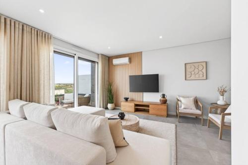 Ria Terrace House | Pool | BBQ | Terrace