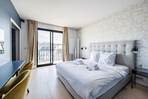 LuxuriousFlat#VictorHugo#Trocadero#ViewEffeilTower