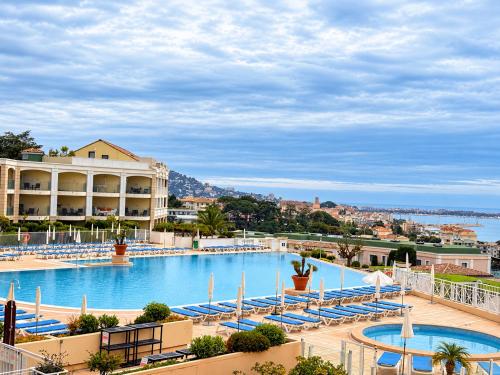 Un Studio de Charme Vue Mer & Piscine d'Exception