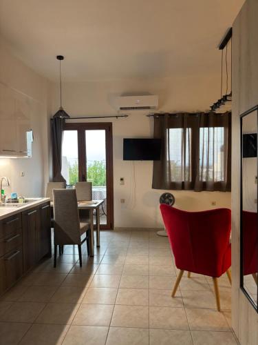 Md Cozy Corner Apartment