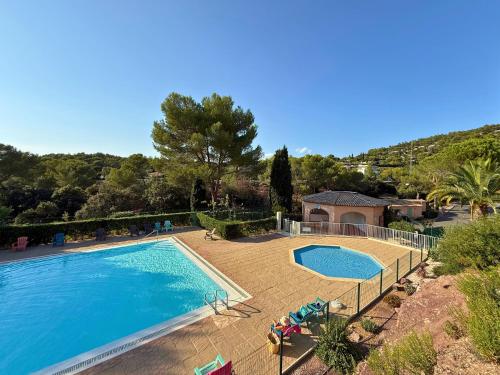 Appartement sur la corniche 4 personnes vue mer Boulouris St Raphael