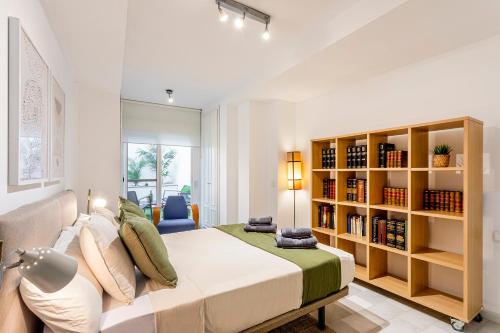 Amplio Apartamento 3 Habitaciones Torres de Serranos, Centro Valencia
