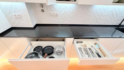 New! renovated apartment with modern appliances in the heart of Cascais