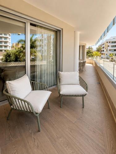3BD Marbella Design Apt - Pool - Beach 5 min walk