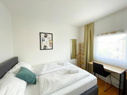 NOOR Modern Studio Lend Parking Option
