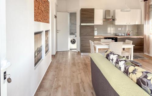 1 Bedroom Nice Apartment In Rijeka