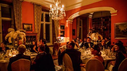 Tetamu yang menginap di Schloss Stülpe