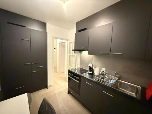 Premium studio, lake view and fully equipped