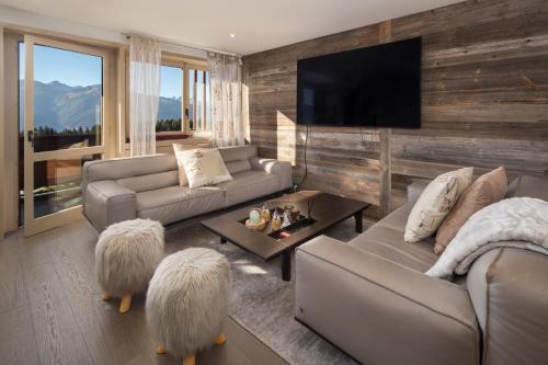 Spacious Luxury Alpine Duplex in Crans Montana
