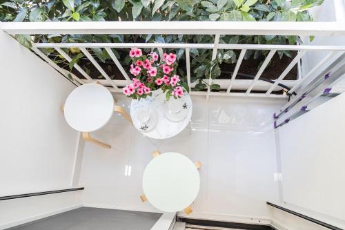 Kostas Acropolis Studio 2