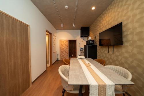 三十三Hana
