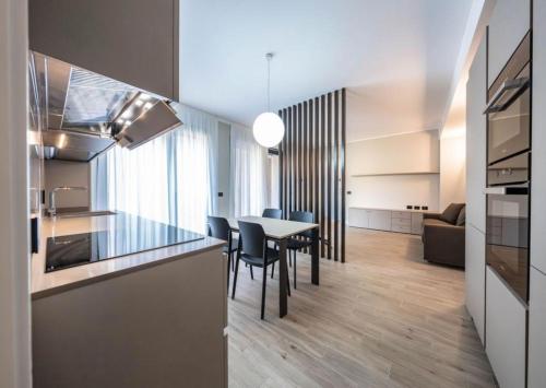Romolo Trilocale con Terrazzo