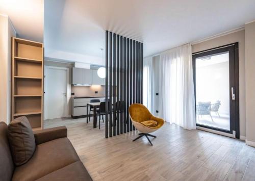 Romolo Trilocale con Terrazzo