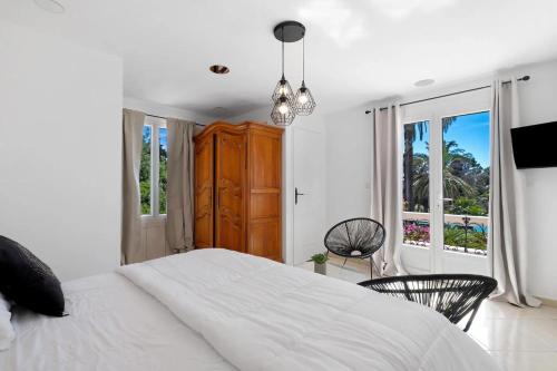 Chambre suite avec Piscine et Jardin