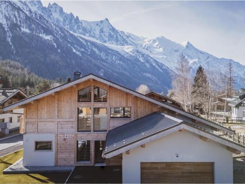 Chalet avec jacuzzi et animaux admis, vue Mont-Blanc